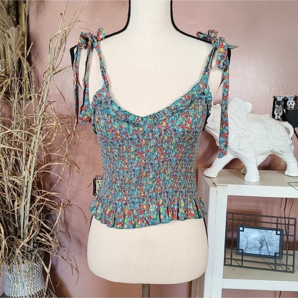 Forever 21 Size Small Ribbed Stretchy Floral Red Blue Cropped Blouse Tie Top